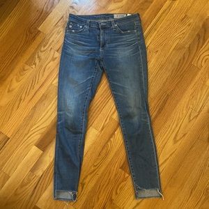 AG size 27R skinny legging ankle jeans